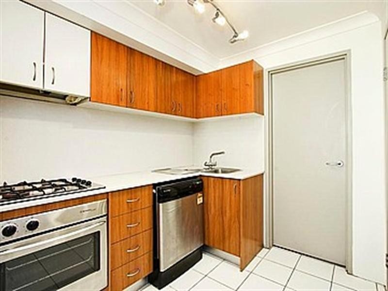 24/426 cleveland Street, Surry Hills NSW 2010