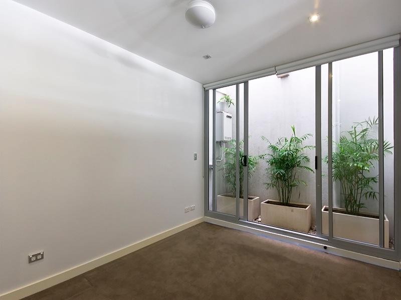 86 Henderson Road, Alexandria NSW 2015