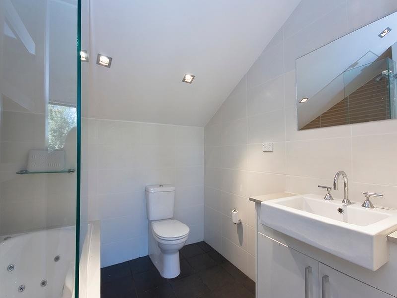 13 Victoria Street, Erskineville NSW 2043