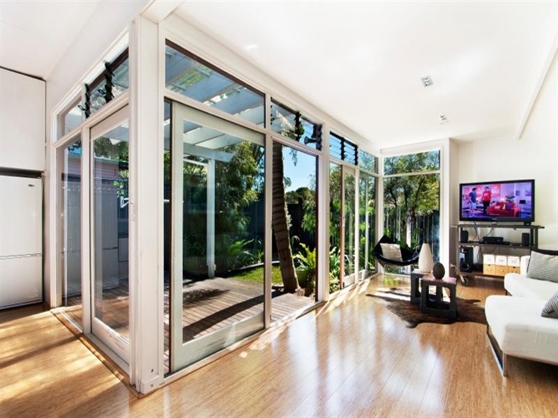 114 George Street, Erskineville NSW 2043