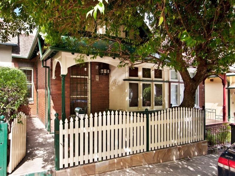 32 Simmons Street, Newtown NSW 2042