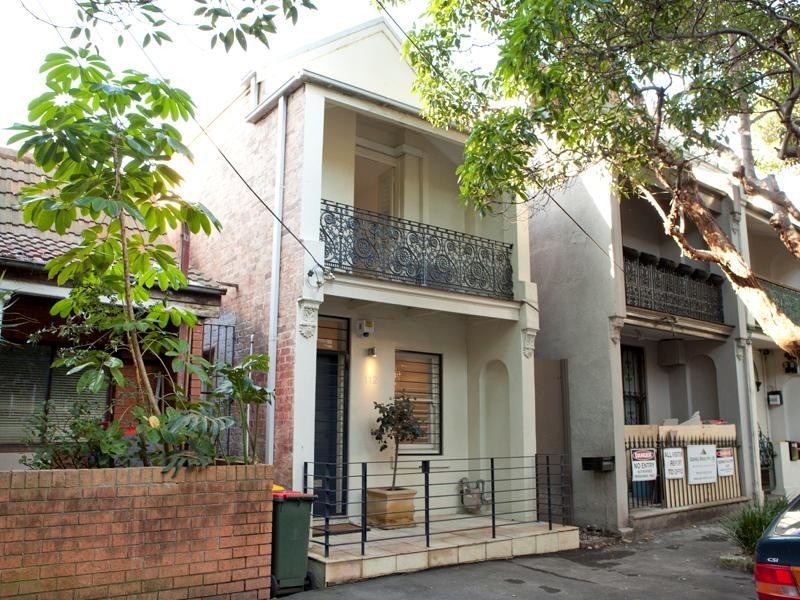112 Arthur Street, Surry Hills NSW 2010