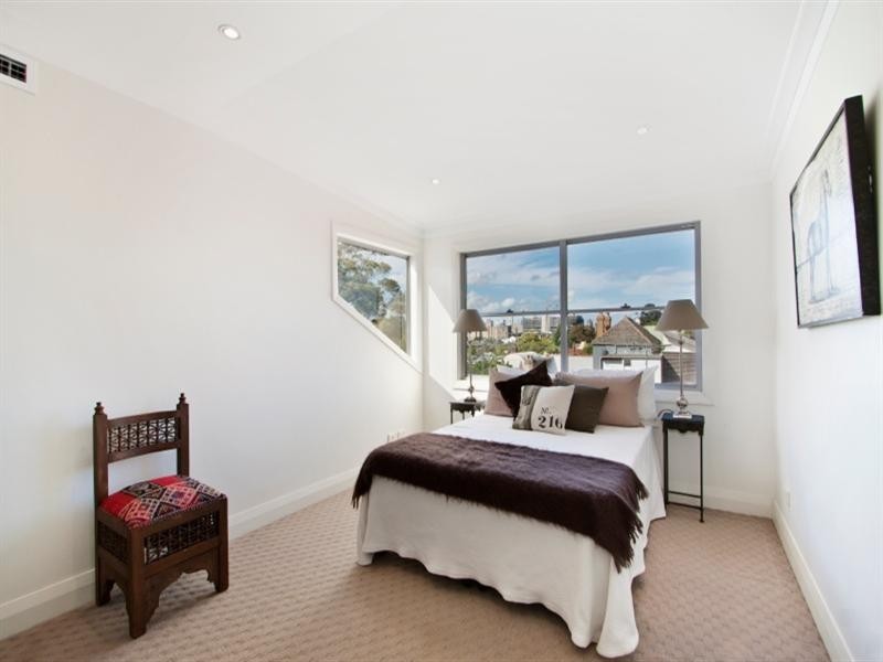 70b Chelmsford Street, Newtown NSW 2042