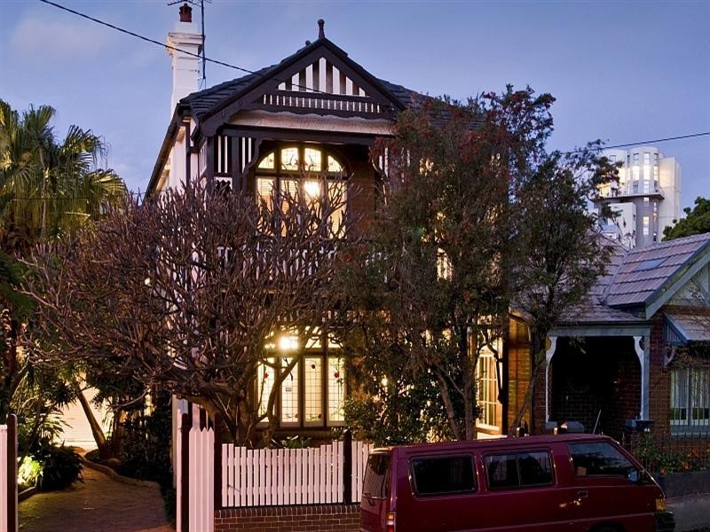 35 Phillip Street, Newtown NSW 2042