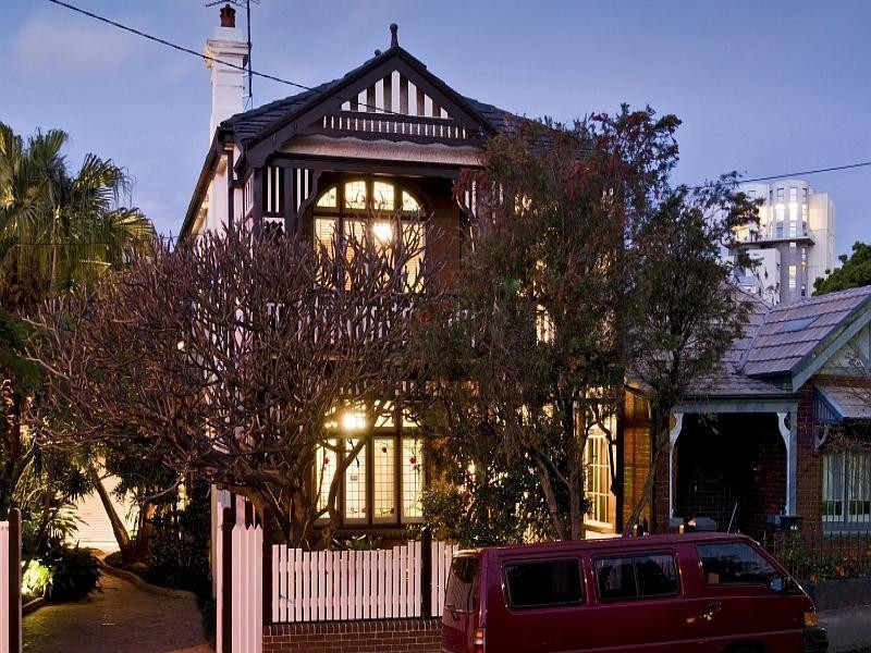 35 Phillip Street, Newtown NSW 2042