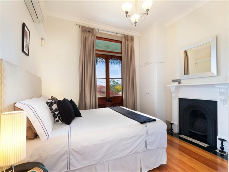 15 Wells Street, Newtown NSW 2042