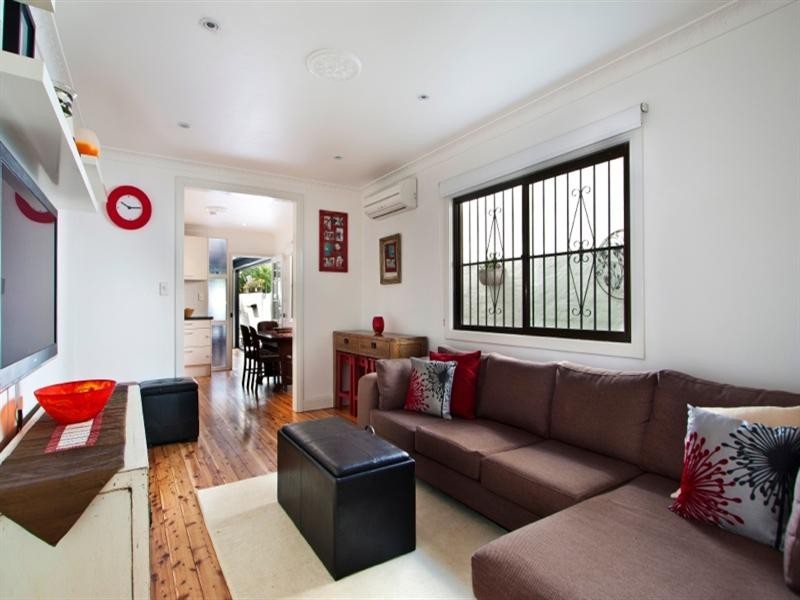 30 Angel Street, Newtown NSW 2042