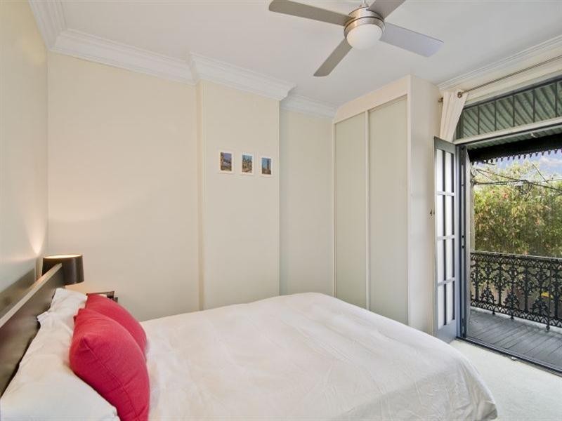 10 Lackey Street, St Peters NSW 2044