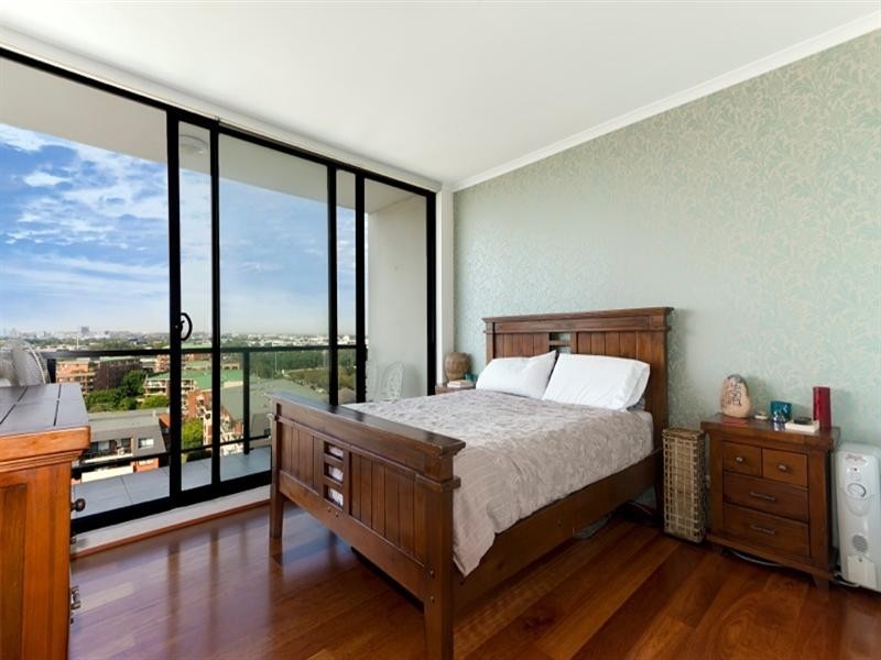 1101/221-229 Sydney Park Road, Erskineville NSW 2043