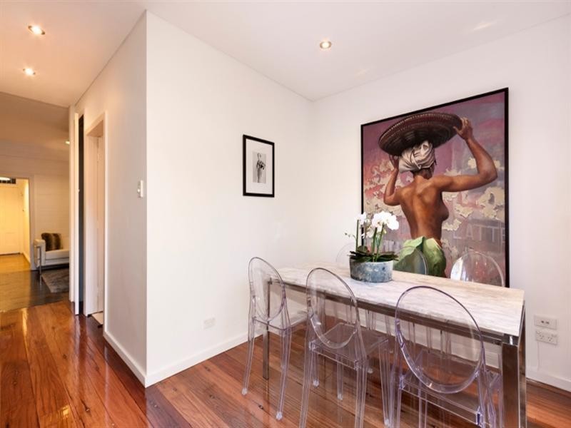 48 Kingsclear Road, Alexandria NSW 2015