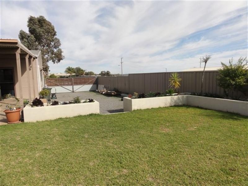 394 Brookfield Avenue, Broken Hill NSW 2880