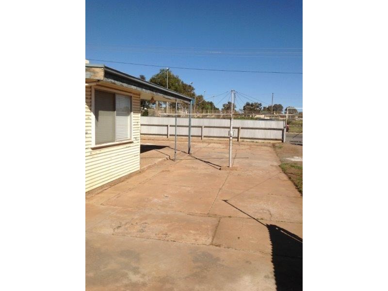 534 Rhodenite Street, Broken Hill NSW 2880