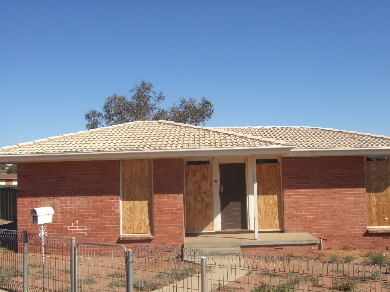 19 Lawton Street, Broken Hill NSW 2880