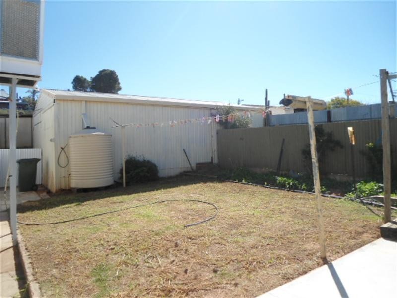 108 Nicholls Street, Broken Hill NSW 2880
