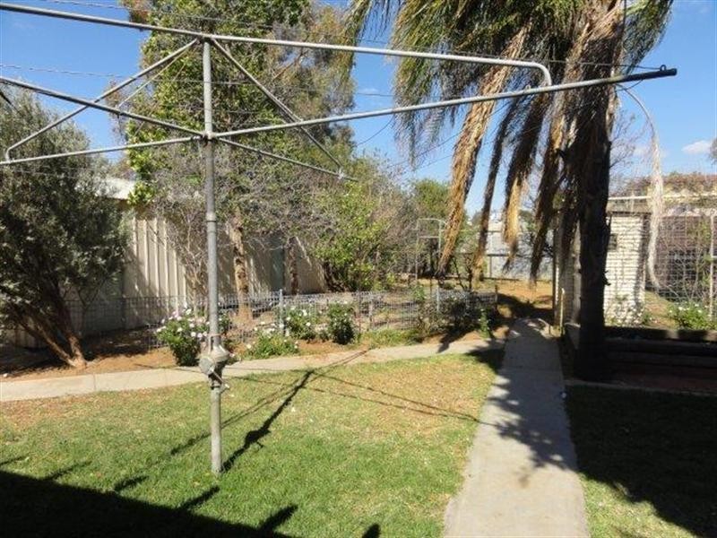 239 Morgan Lane, Broken Hill NSW 2880