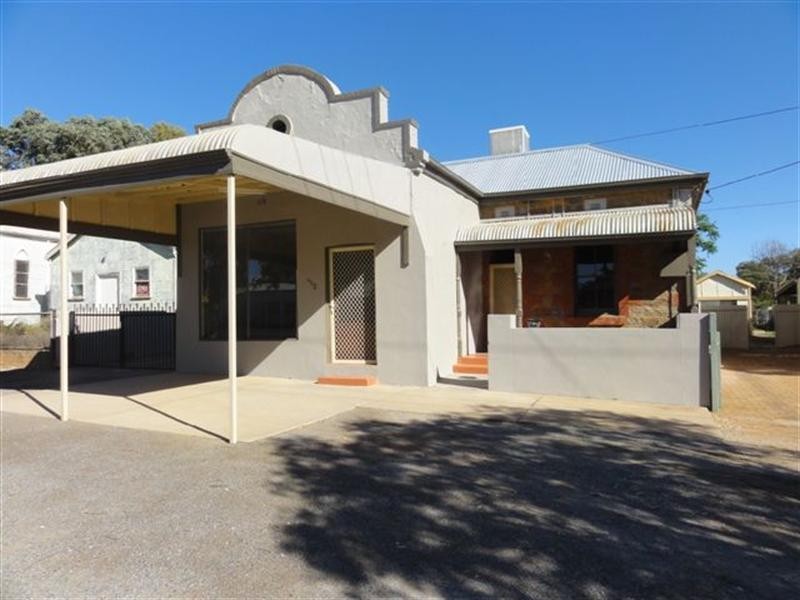 132 – 134 Thomas Street, Broken Hill NSW 2880