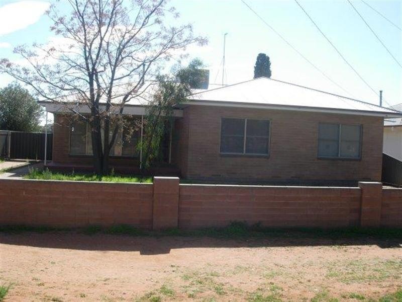 10 Brooks Street, Broken Hill NSW 2880