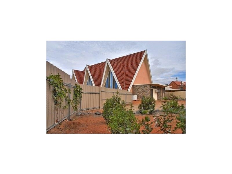 105 Nicholls Street, Broken Hill NSW 2880