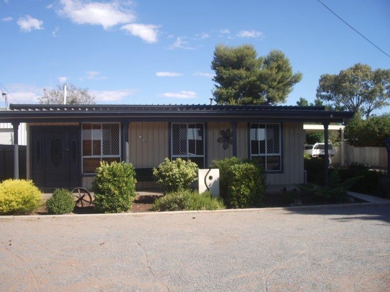 726 Lane Street, Broken Hill NSW 2880