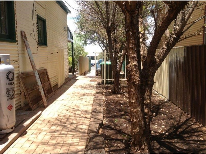 568 Williams Street, Broken Hill NSW 2880