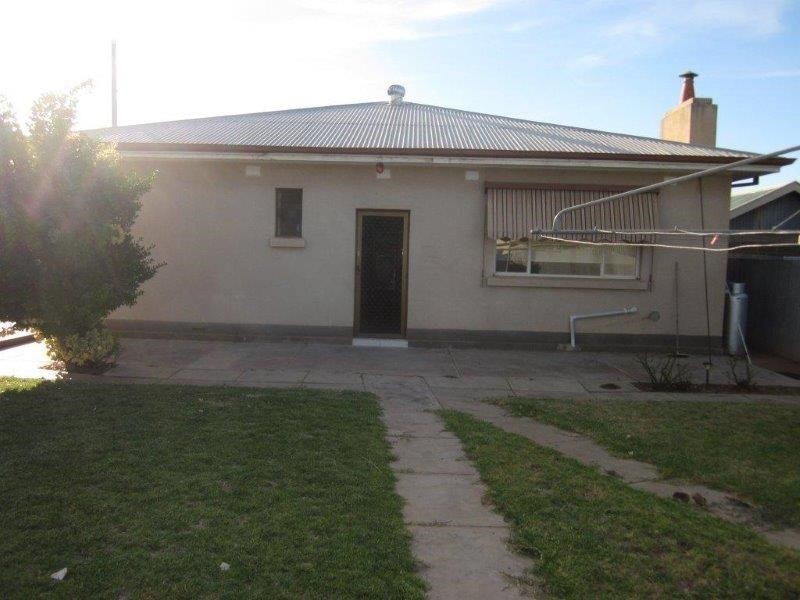 561 Radium Street, Broken Hill NSW 2880