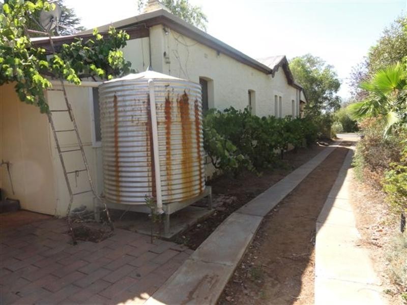 330 Cummins Street, Broken Hill NSW 2880