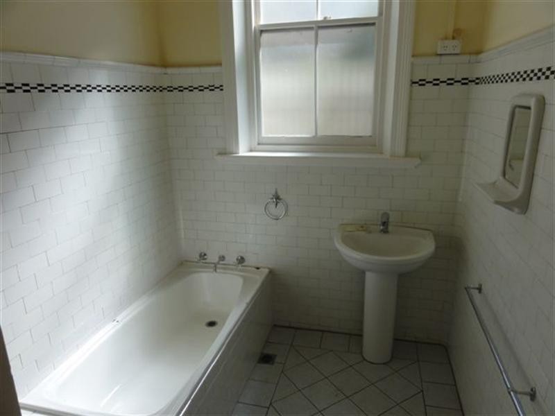 330 Cummins Street, Broken Hill NSW 2880