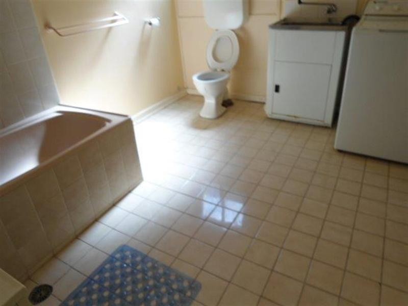 240 Wolfram Street, Broken Hill NSW 2880
