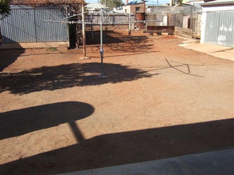 405 Cummins Lane, Broken Hill NSW 2880
