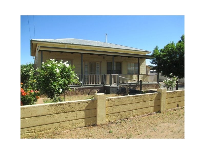 38 Cummins Street, Broken Hill NSW 2880