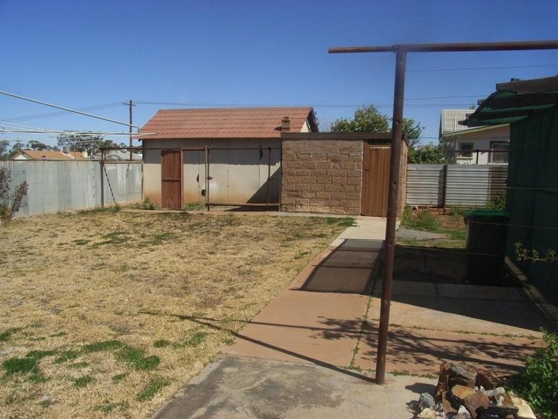 27 Boughtman Street, Broken Hill NSW 2880