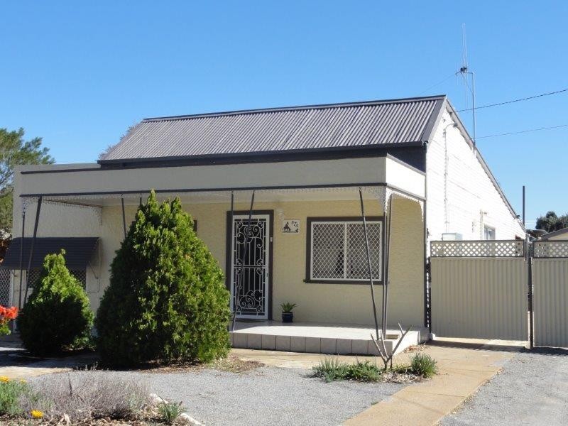 674 Argent Street, Broken Hill NSW 2880