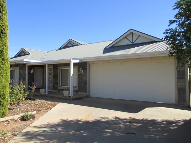 242 Rowe Street, Broken Hill NSW 2880