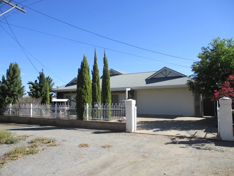 242 Rowe Street, Broken Hill NSW 2880