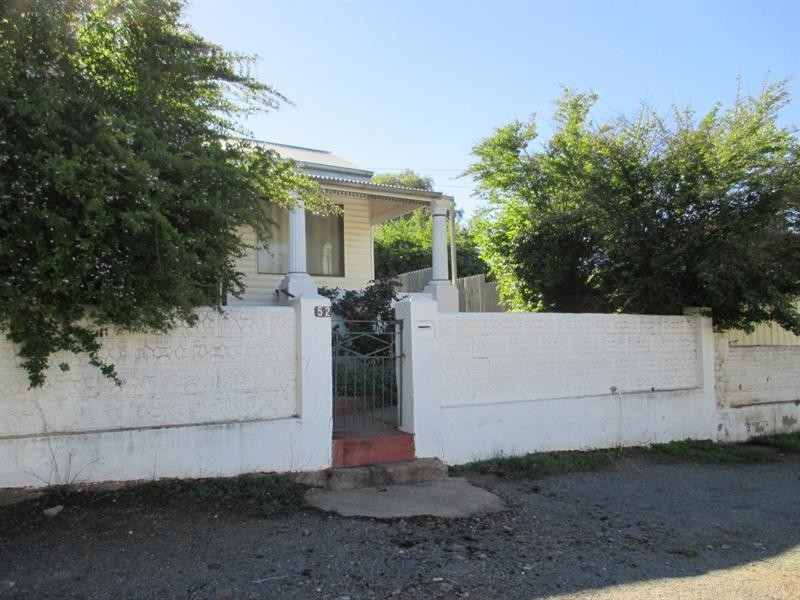 52 Beryl Street, Broken Hill NSW 2880