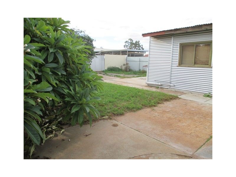 416 Lane Street, Broken Hill NSW 2880