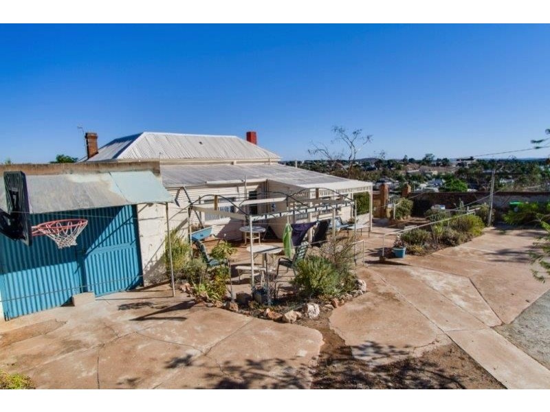 83 Thomas Street, Broken Hill NSW 2880