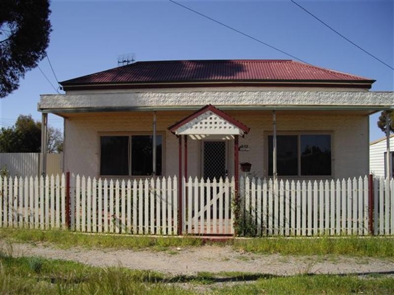 252 Zebina Street, Broken Hill NSW 2880