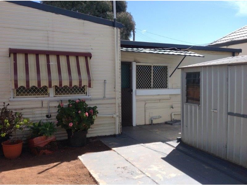 459 Lane Street, Broken Hill NSW 2880