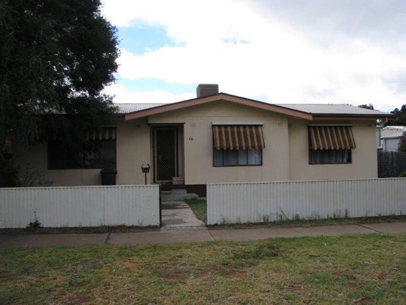 16 Gypsum Street, Broken Hill NSW 2880