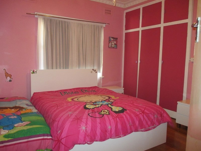 215 Wilson Street, Broken Hill NSW 2880