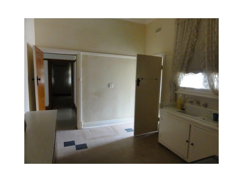 82 Eyre Street, Broken Hill NSW 2880