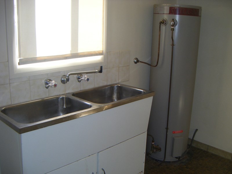 2 Dundas Avenue, Broken Hill NSW 2880