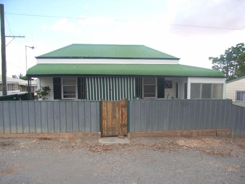 25 Nicholls Street, Broken Hill NSW 2880