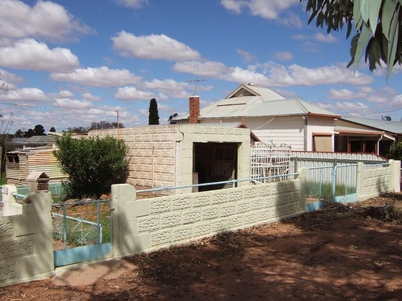 289 Wilson Street, Broken Hill NSW 2880