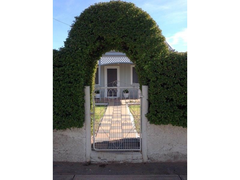 68 Patton Street, Broken Hill NSW 2880