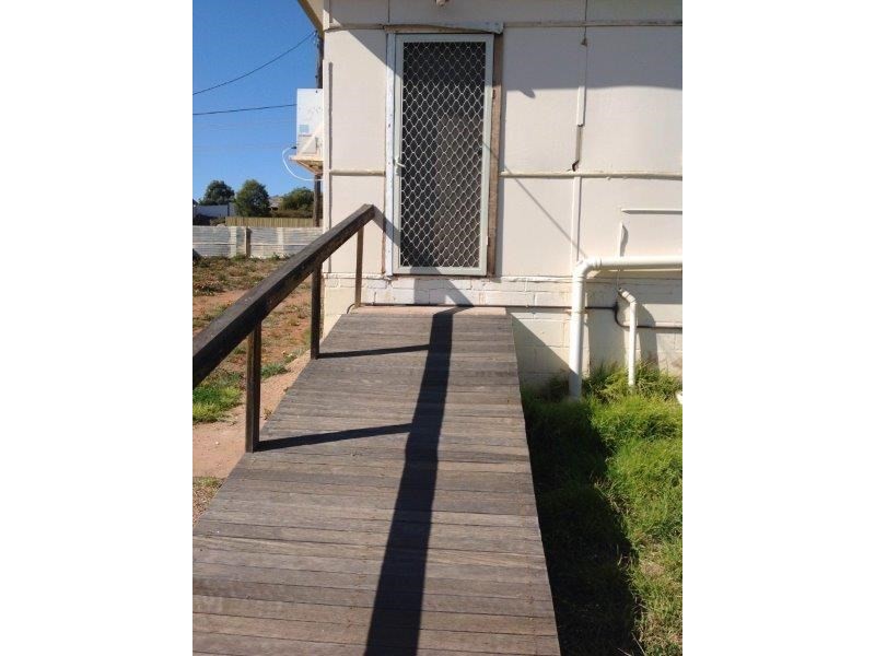 156 Pell Street, Broken Hill NSW 2880