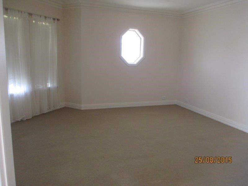 346 Brookfield Avenue, Broken Hill NSW 2880