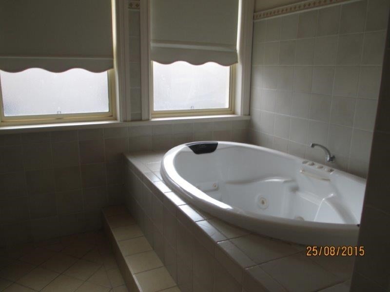 346 Brookfield Avenue, Broken Hill NSW 2880