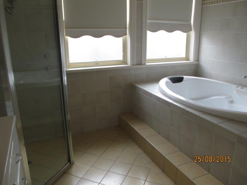 346 Brookfield Avenue, Broken Hill NSW 2880